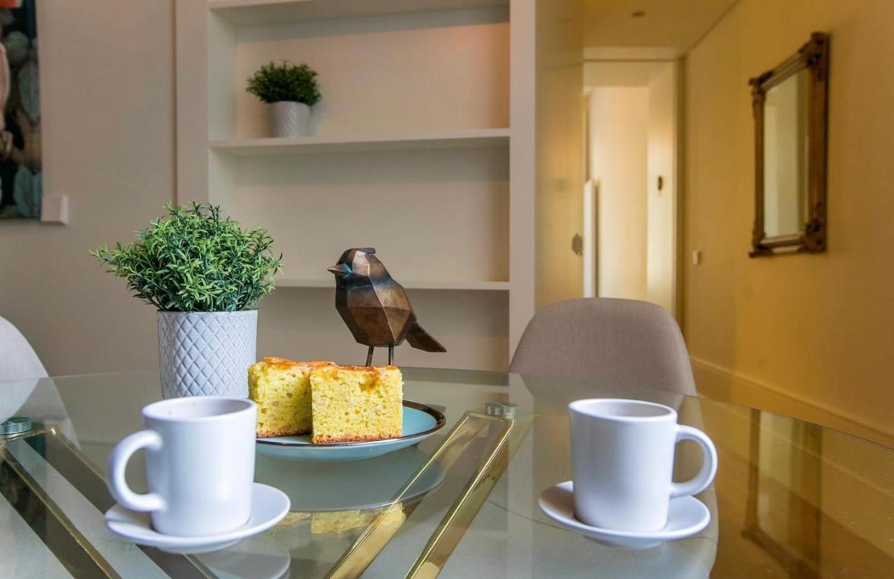 Inspiring City Center 1Br Apartment Porto Kültér fotó